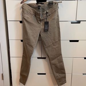 Torrid Size 14 Jeans